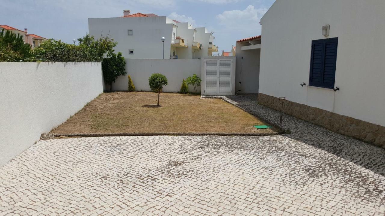 Villa Da Praia Azul Silveira  エクステリア 写真